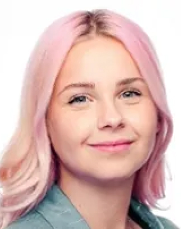 Vanessa (25)